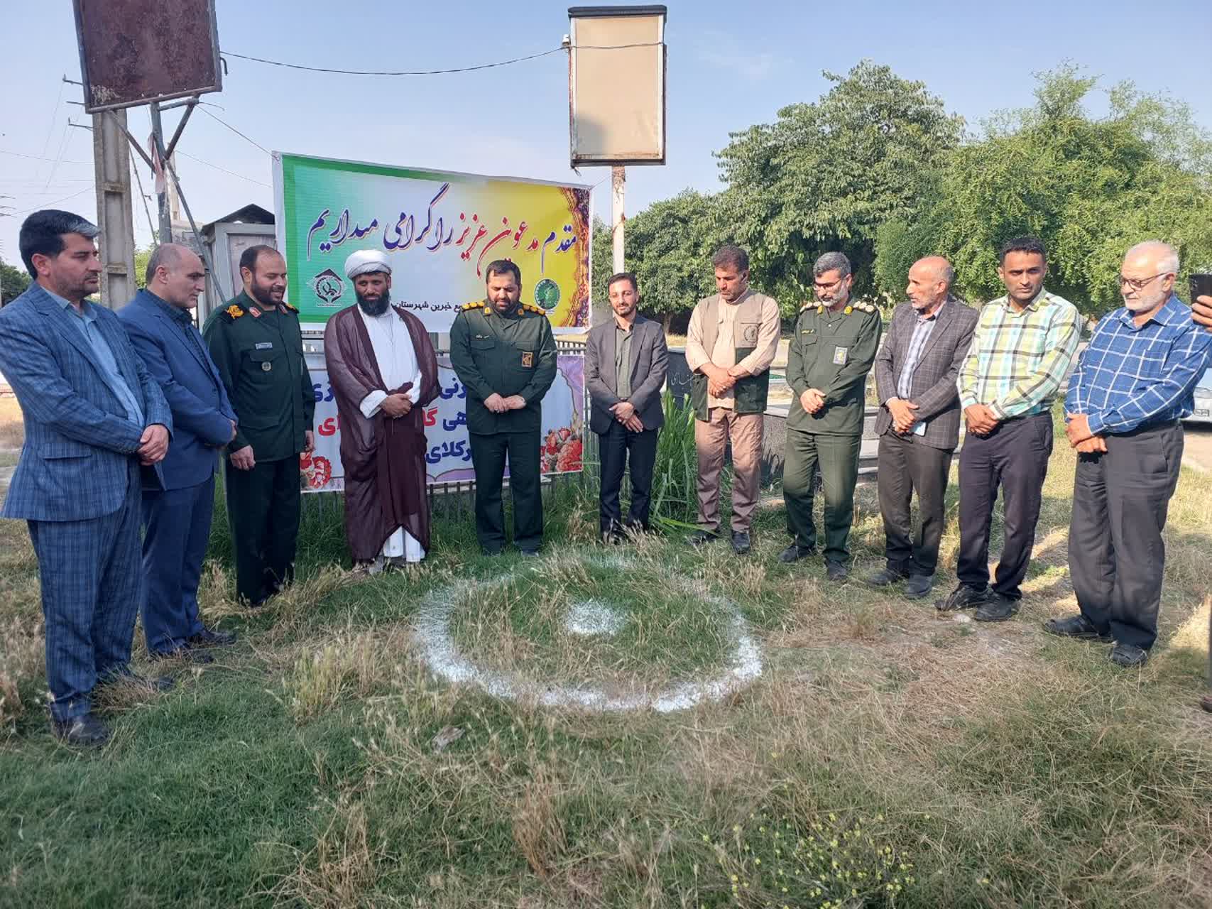 آیین کلنگ زنی ،ساماندهی گلزار ۴ شهید در روستای نجارکلای جدید از توابع بخش مرکزی شهرستان سیمرغ