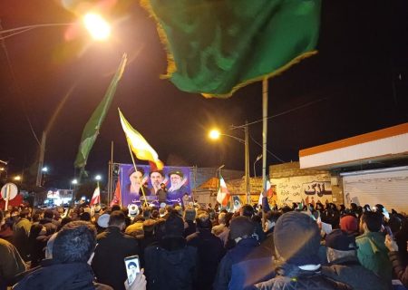 سیمرغ صحنه تجدید بیعت مردم با آرمان‌های انقلاب اسلامی شد